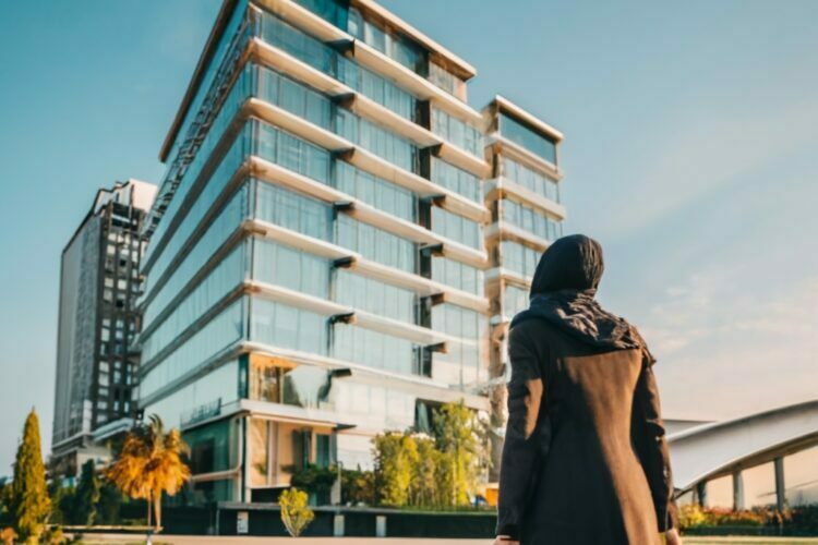 Arsitektur Perempuan: Menyelami Kecantikan dan Keunikan